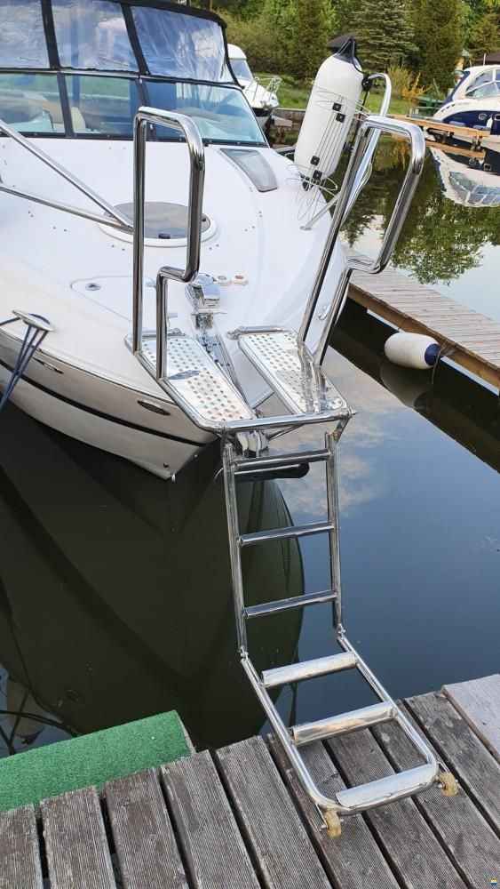 Four Winns V275