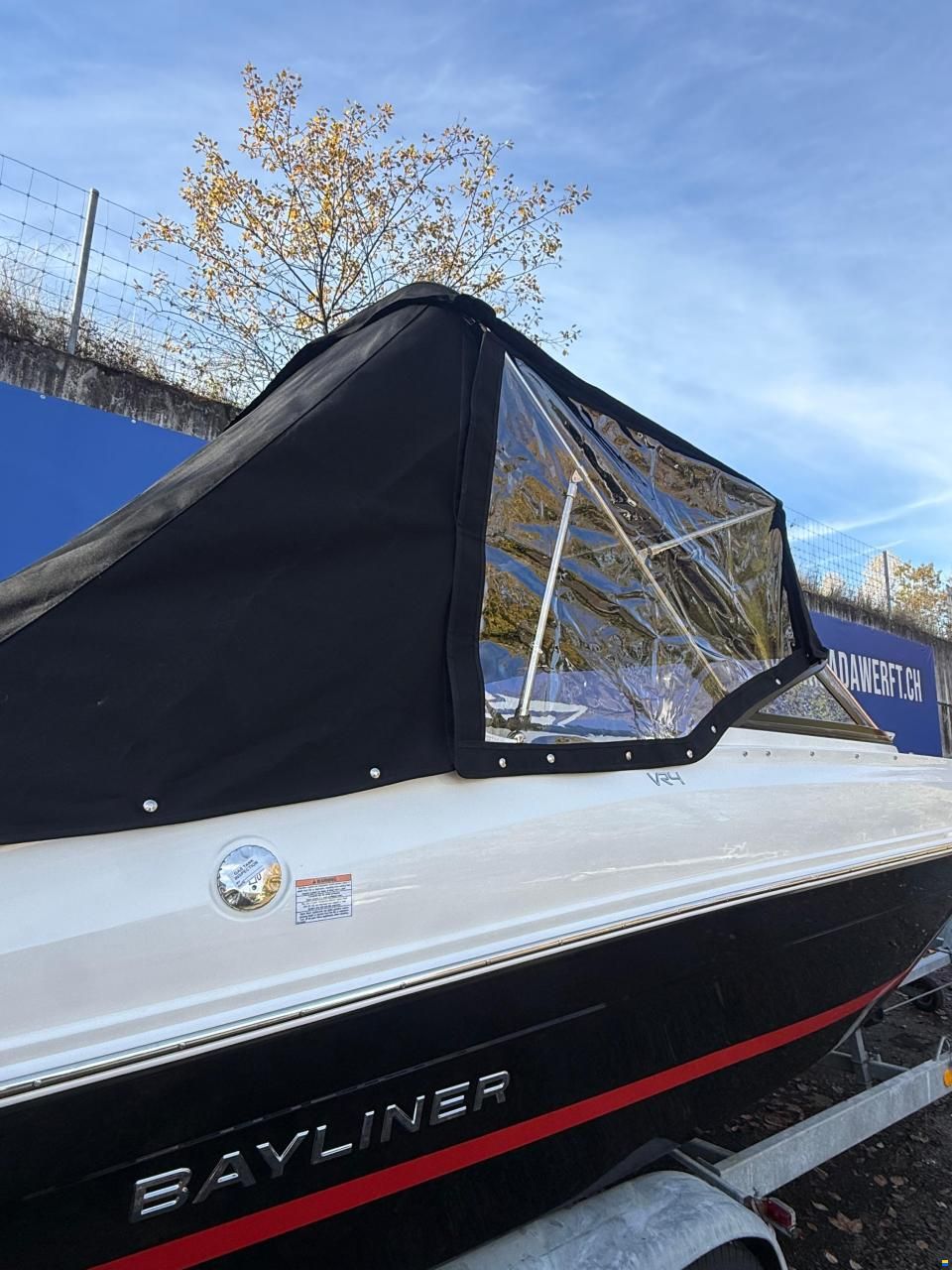 Bayliner VR4