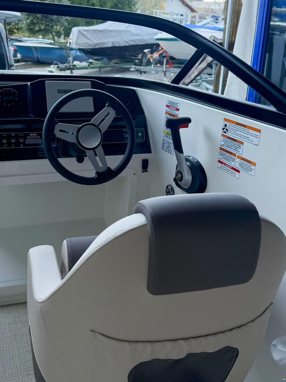 Bayliner VR4