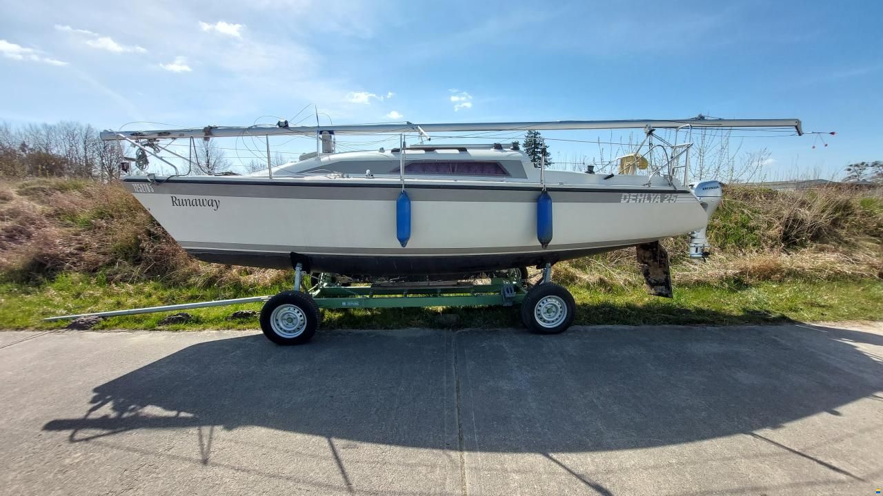 Dehler Dehlya 25