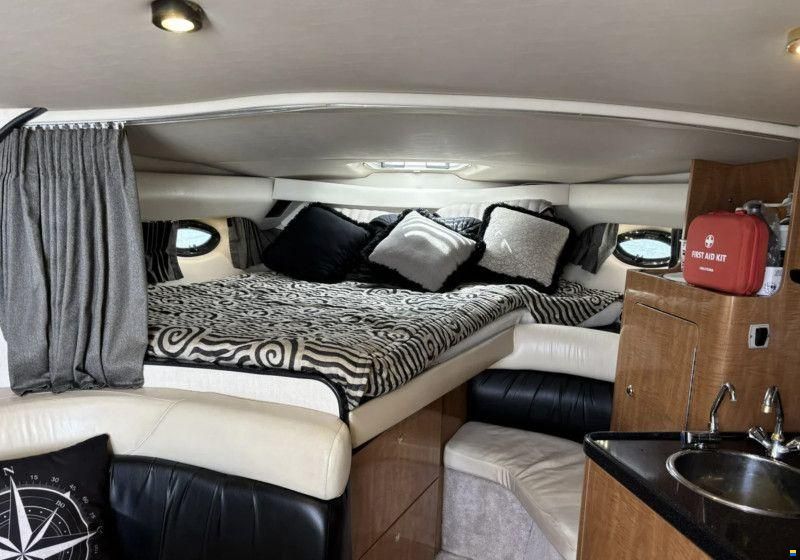 Regal Boats Regal 3260 Commodore