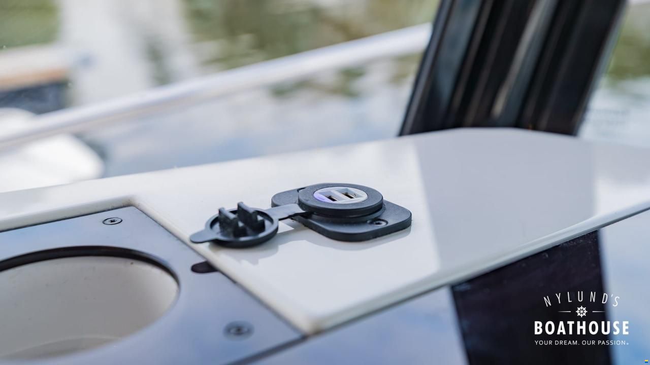 Finnmaster Pilot P8