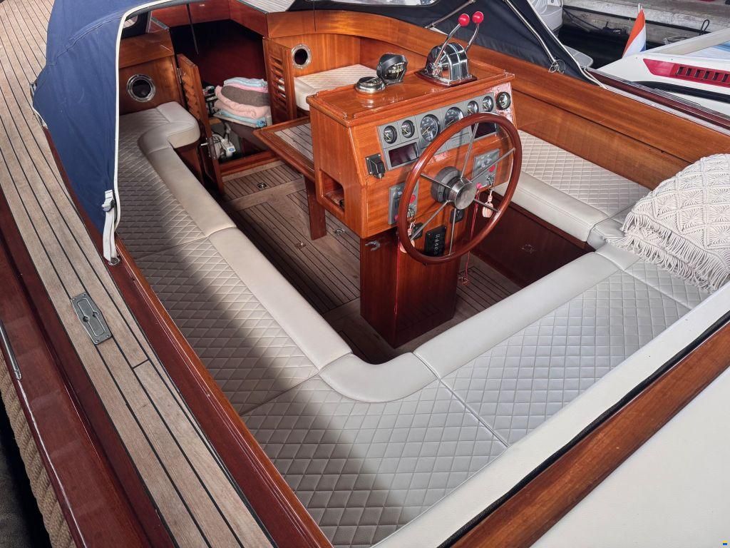 Beaver 900