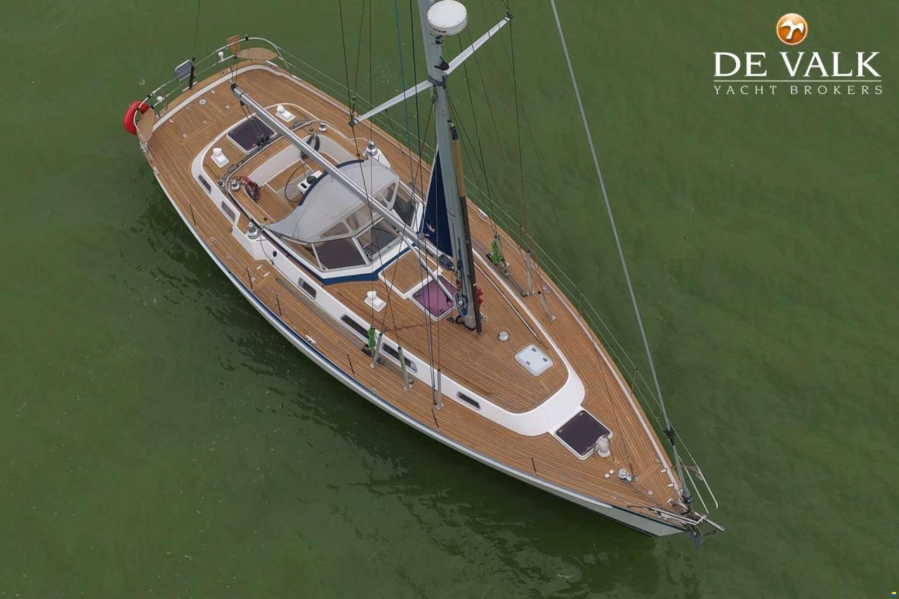 Hallberg-Rassy 43 MK I