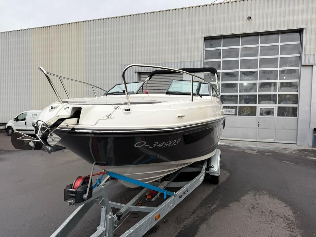 Sea Ray Sun Sport 230
