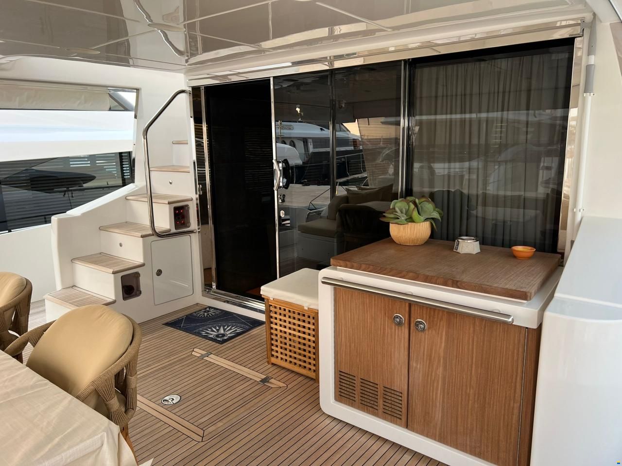 Azimut 80