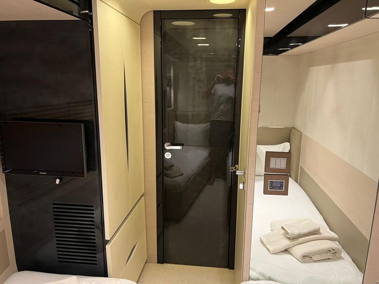 Azimut 80
