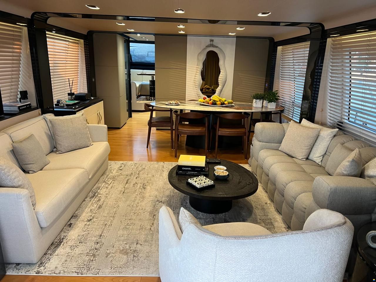Azimut 80