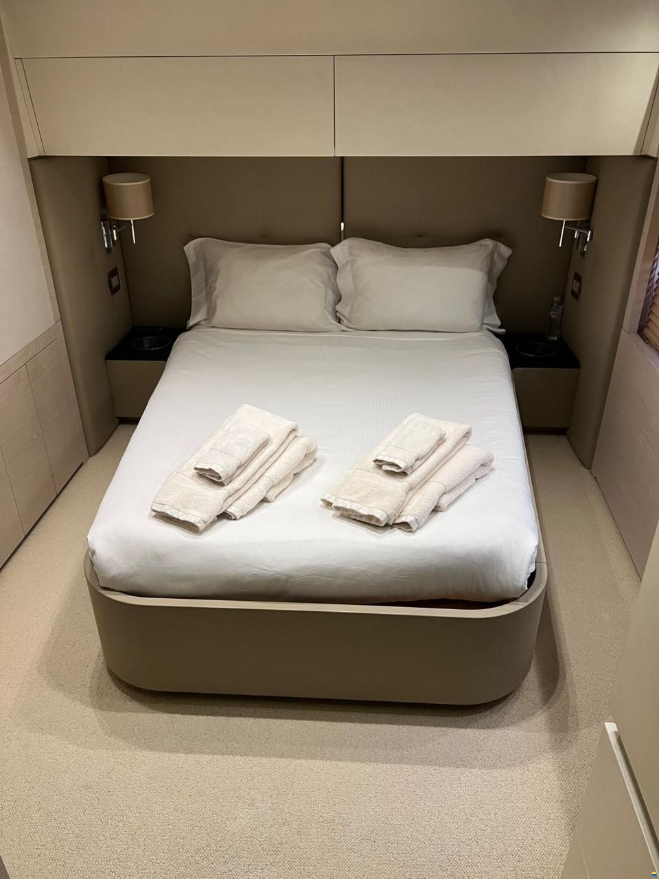 Azimut 80