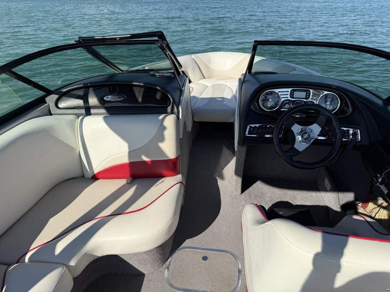 Malibu Bateau de wake board