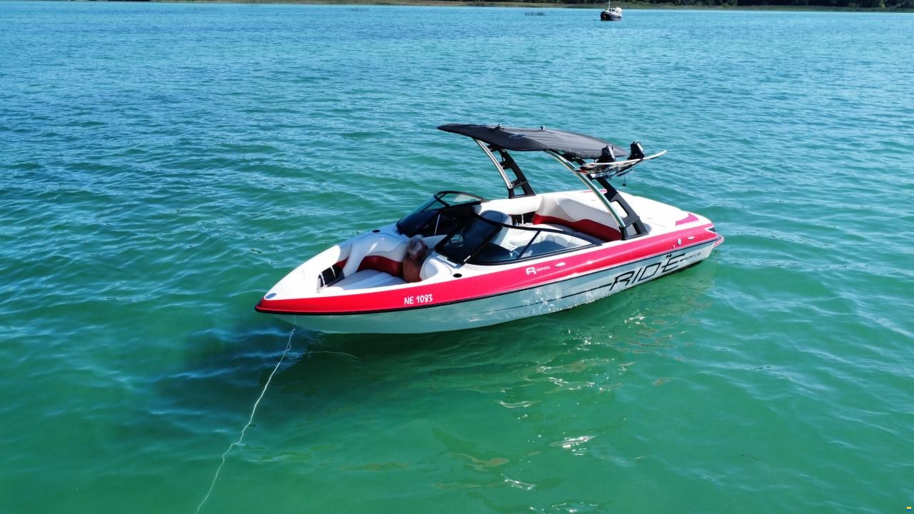 Malibu Bateau de wake board