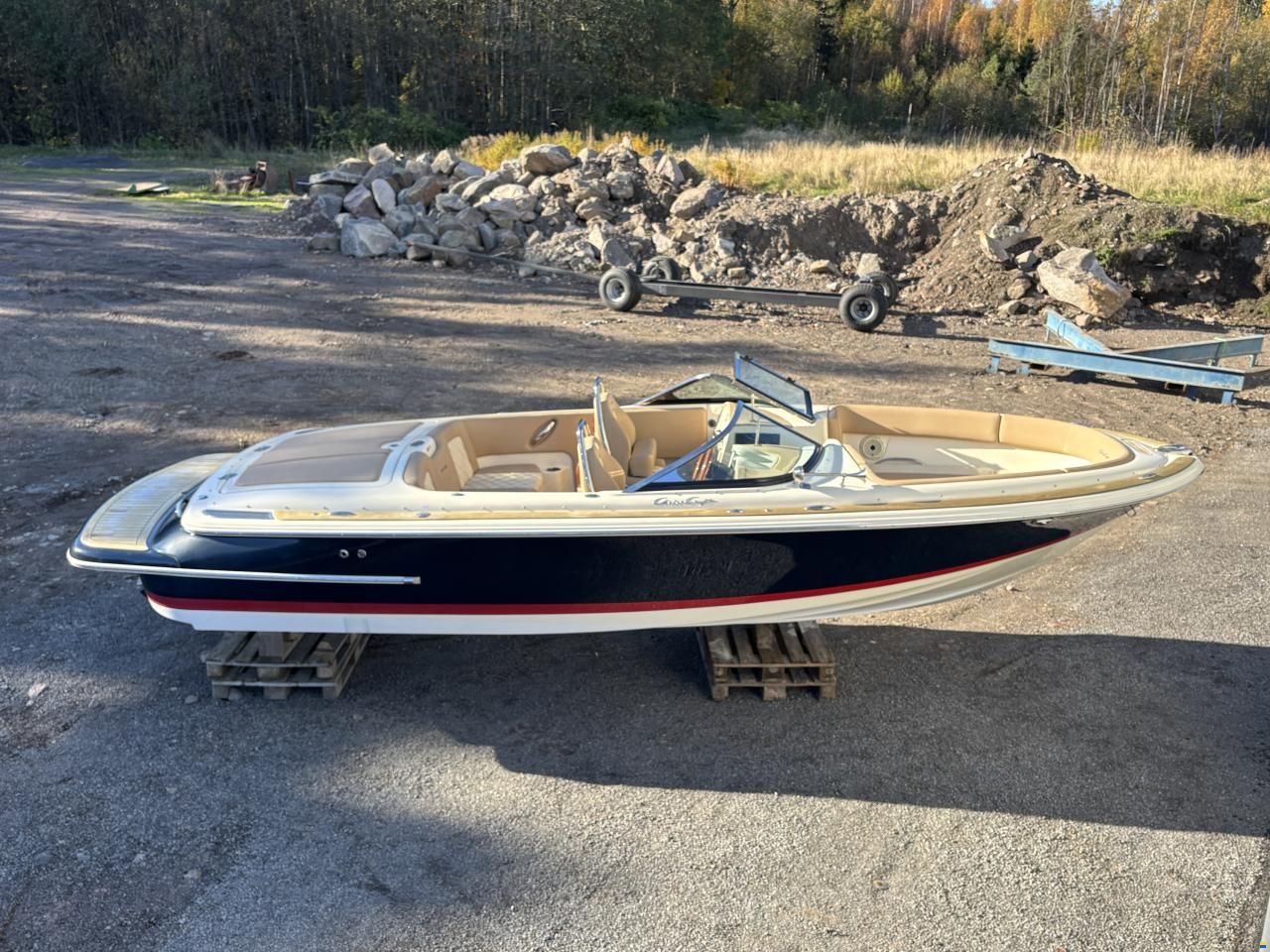 Chris Craft 23 Launch