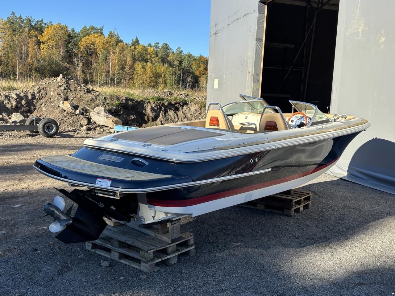 Chris Craft 23 Launch