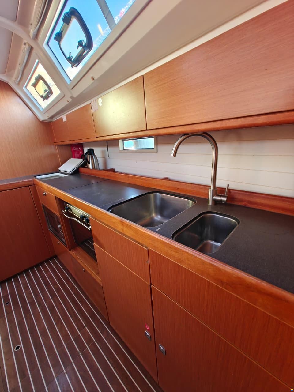 Bavaria Cruiser 46