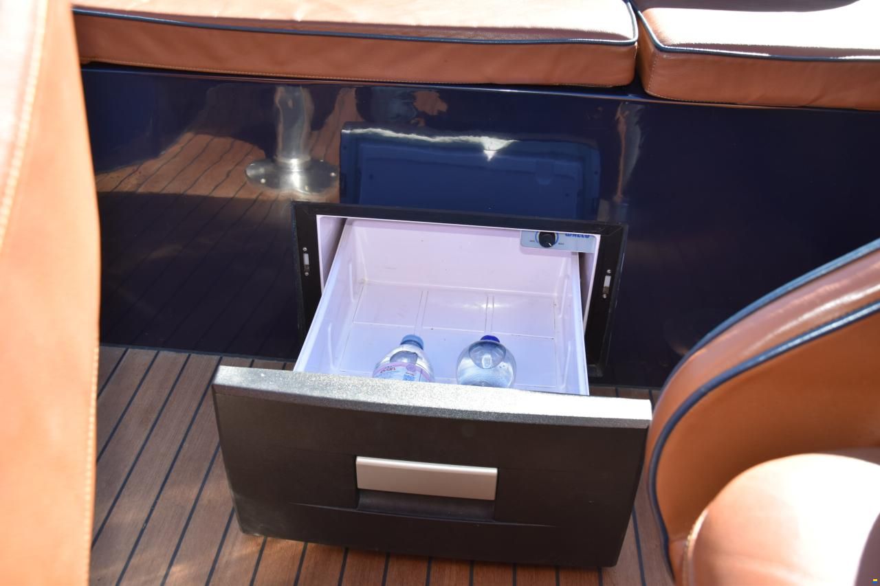 Ganz Boats Ovation 6.8