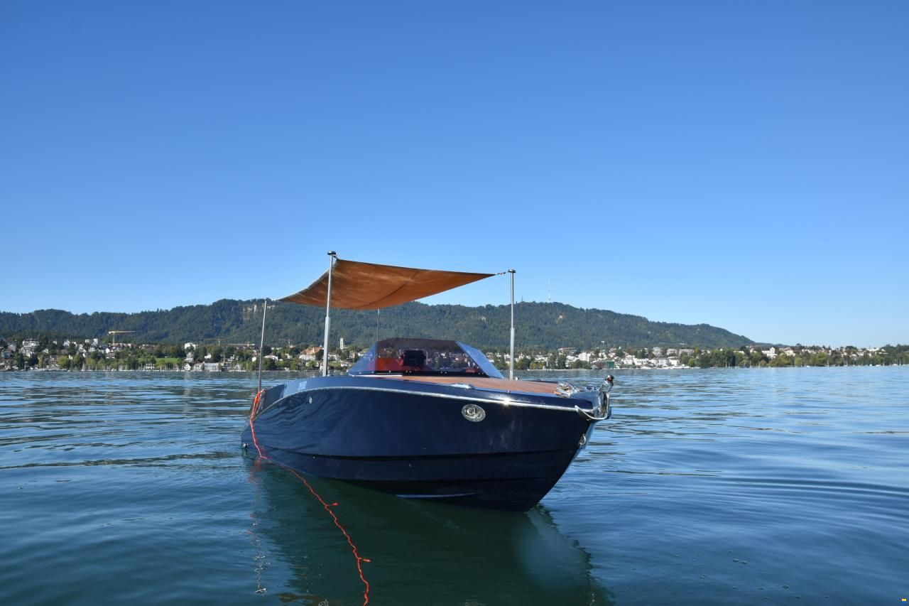 Ganz Boats Ovation 6.8