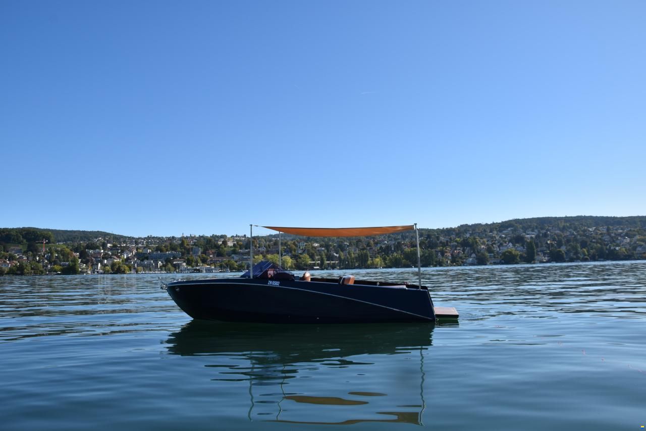 Ganz Boats Ovation 6.8