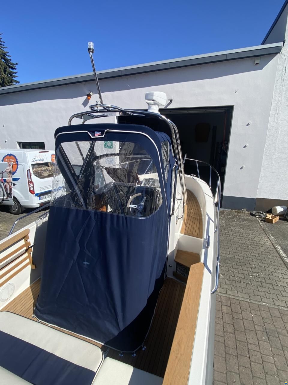 Nimbus 230 R