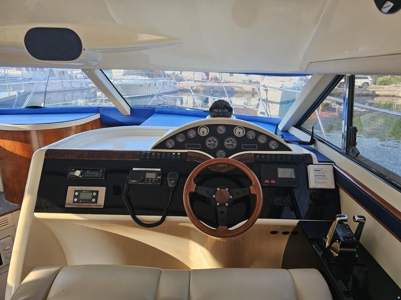 Fairline Phantom 40