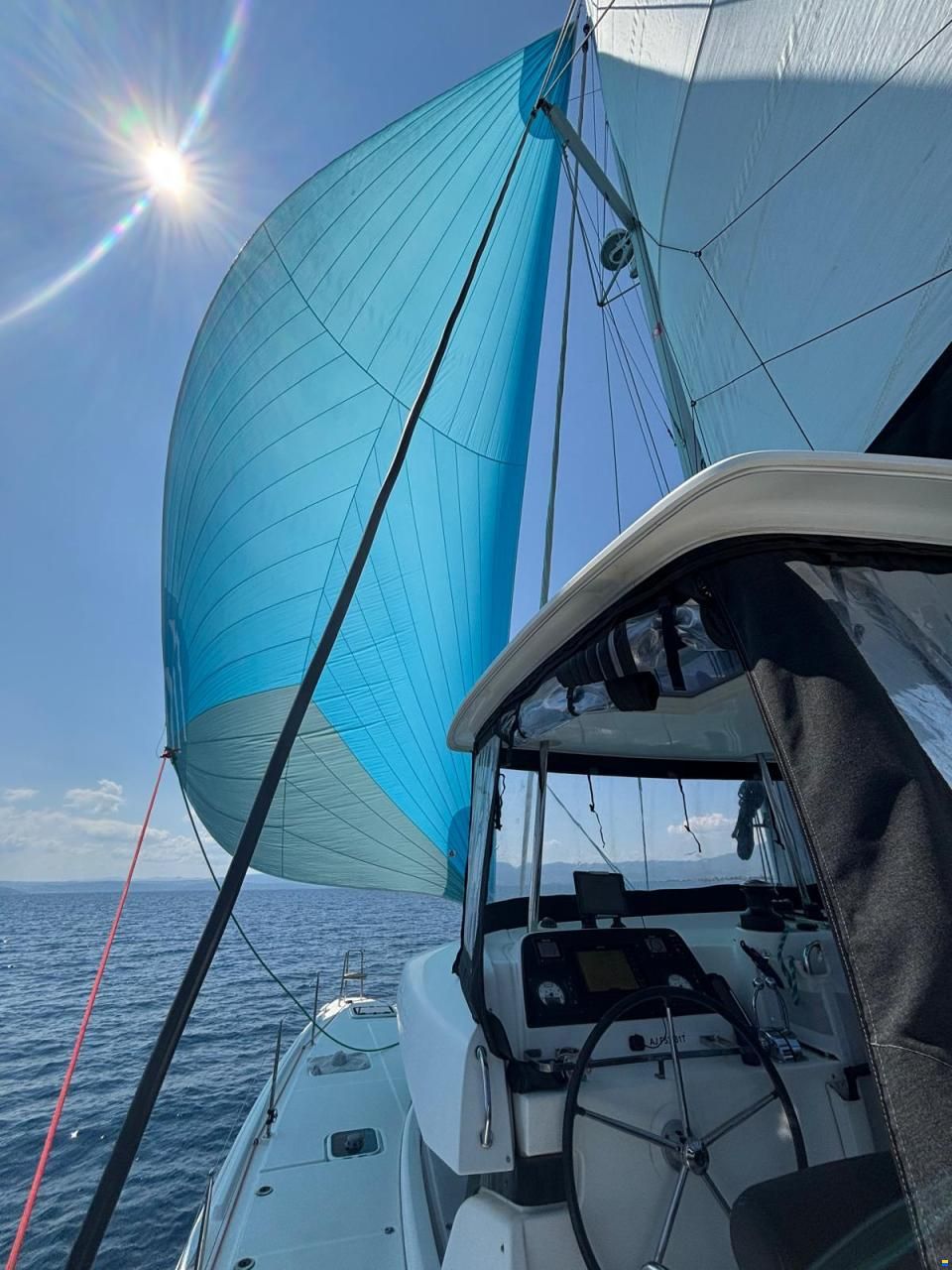 Lagoon 42