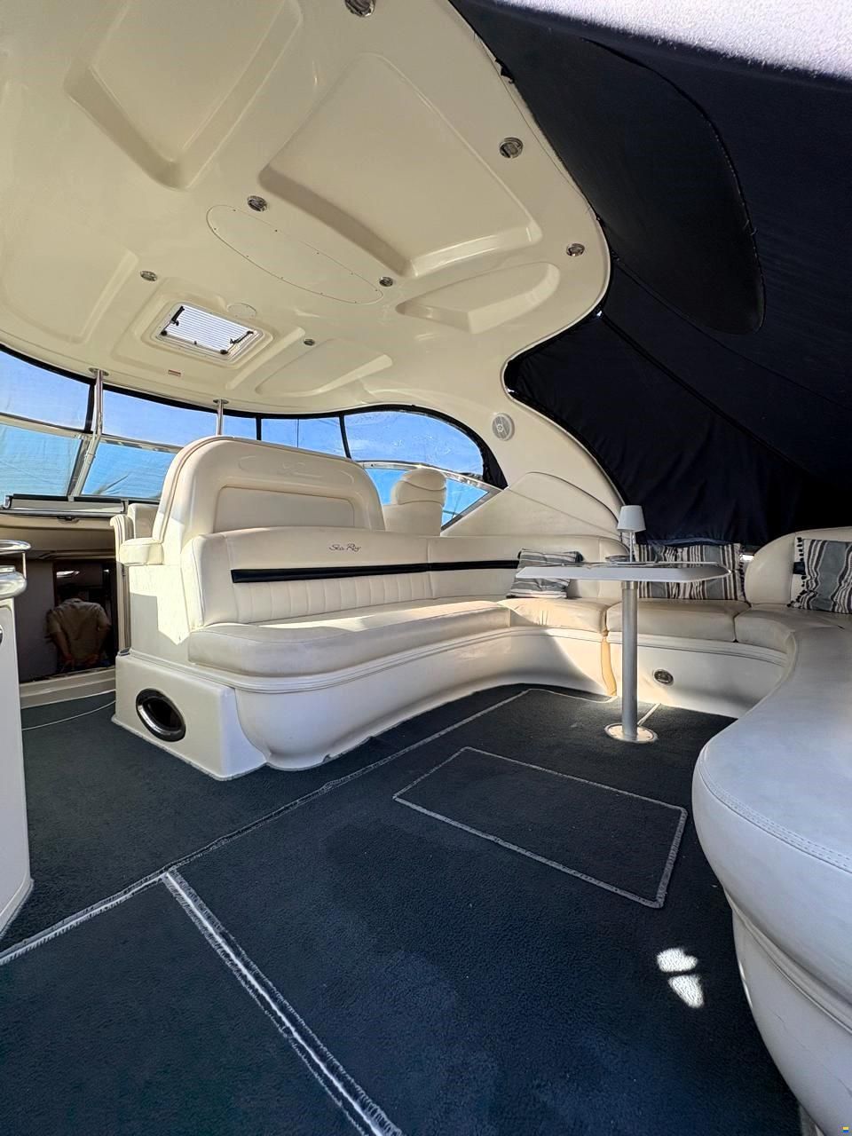 Sea Ray 455 Sundancer