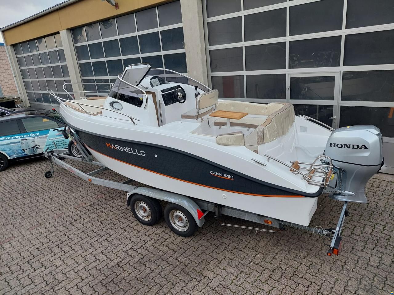 Marinello 650 Cabin