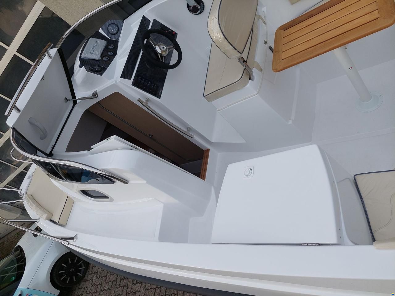 Marinello 590 Cabin