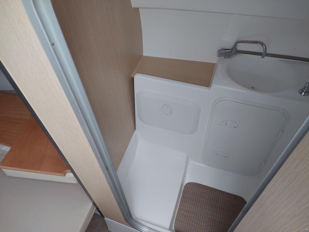 Marinello 590 Cabin