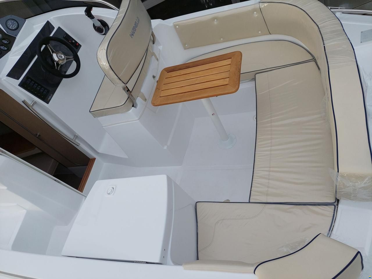 Marinello 590 Cabin