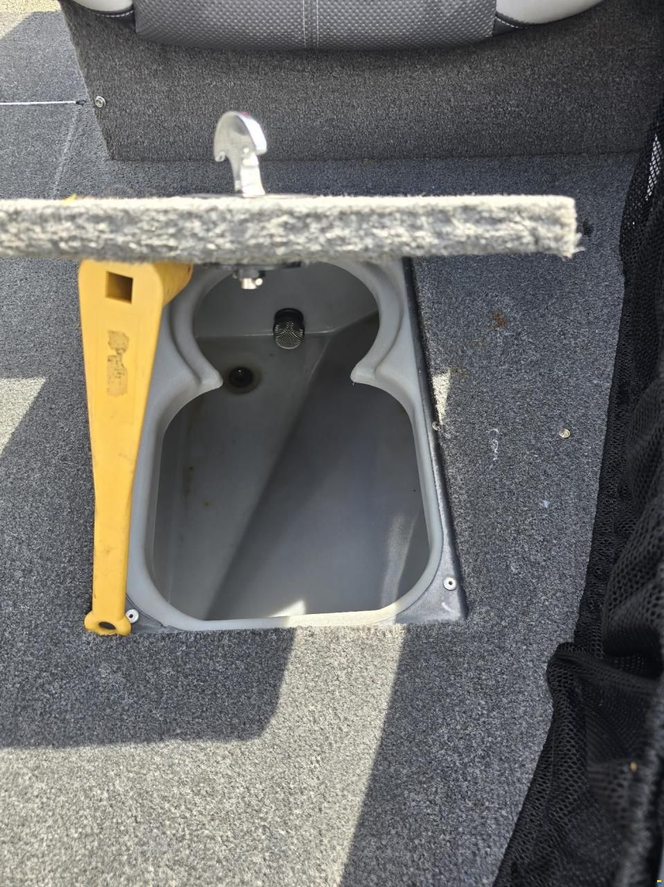 Tracker Marine Tracker Targa V18