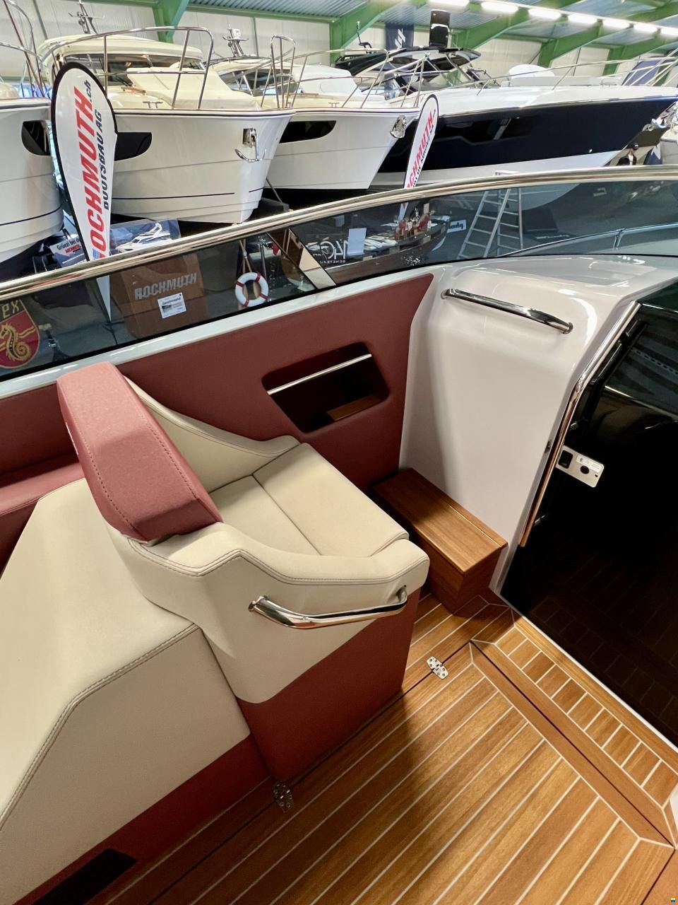 A. Mostes Offshore 31 EVO