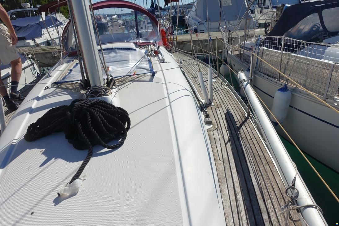 Elan 333 2 Cabins