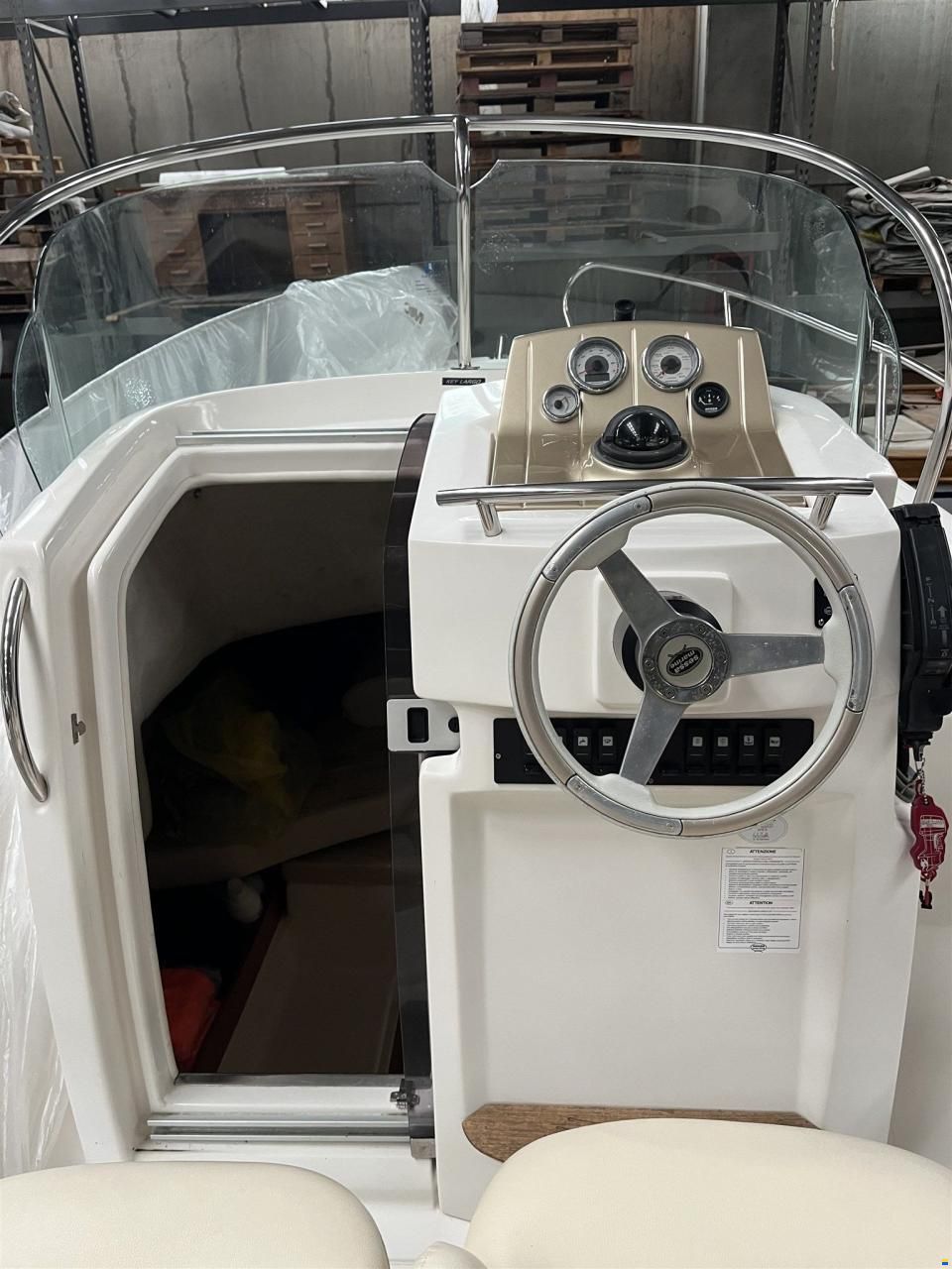 Sessa Key Largo 22'