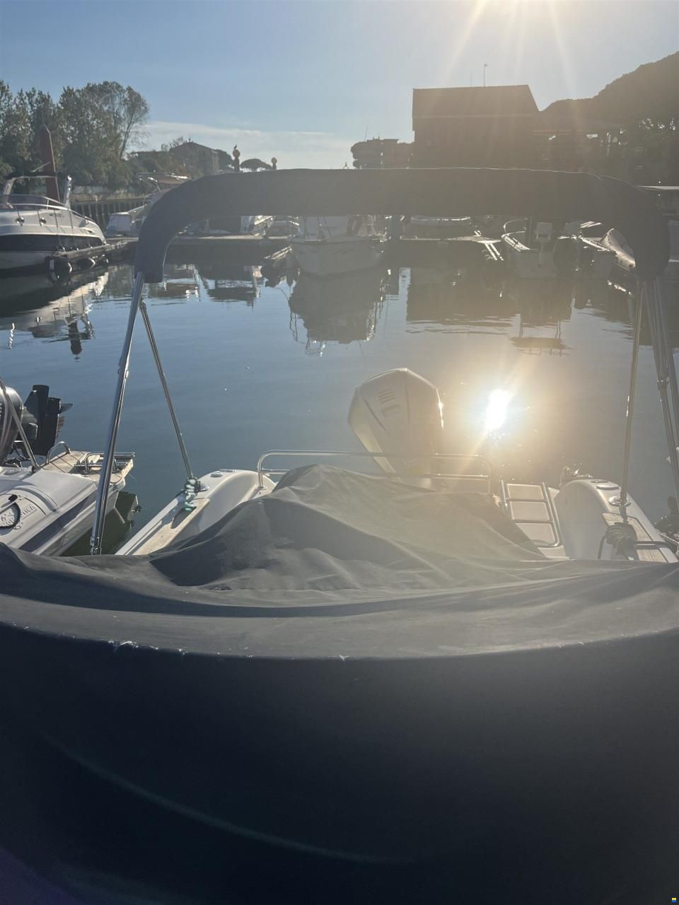 Sessa Key Largo 22'