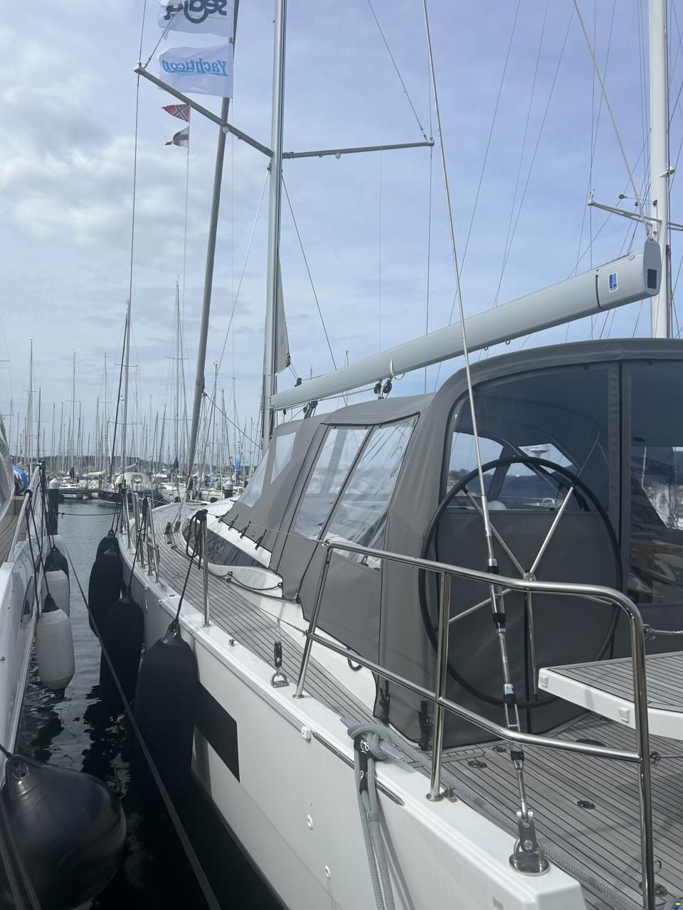 Jeanneau Yachts 60