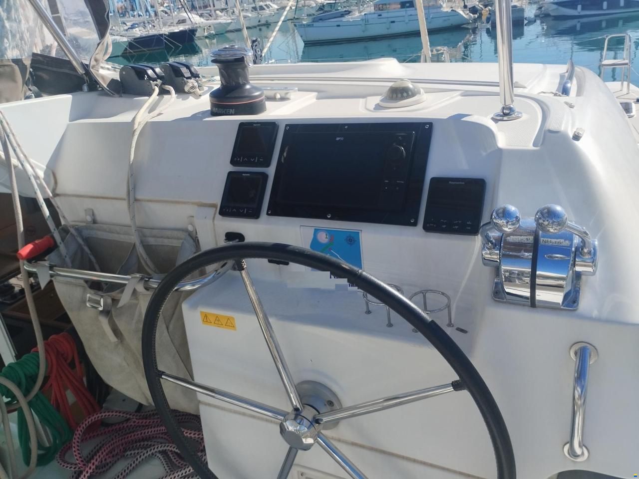 Lagoon 39