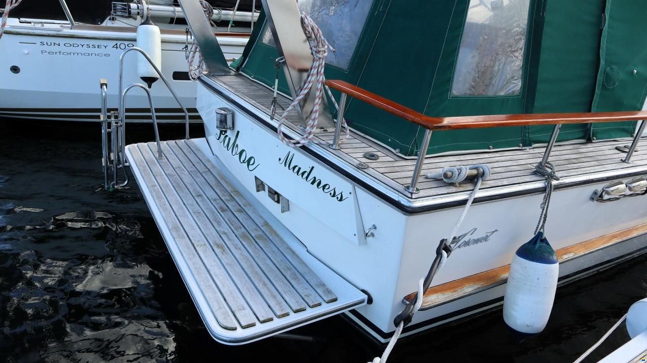 Coronet 30 Oceanfarer