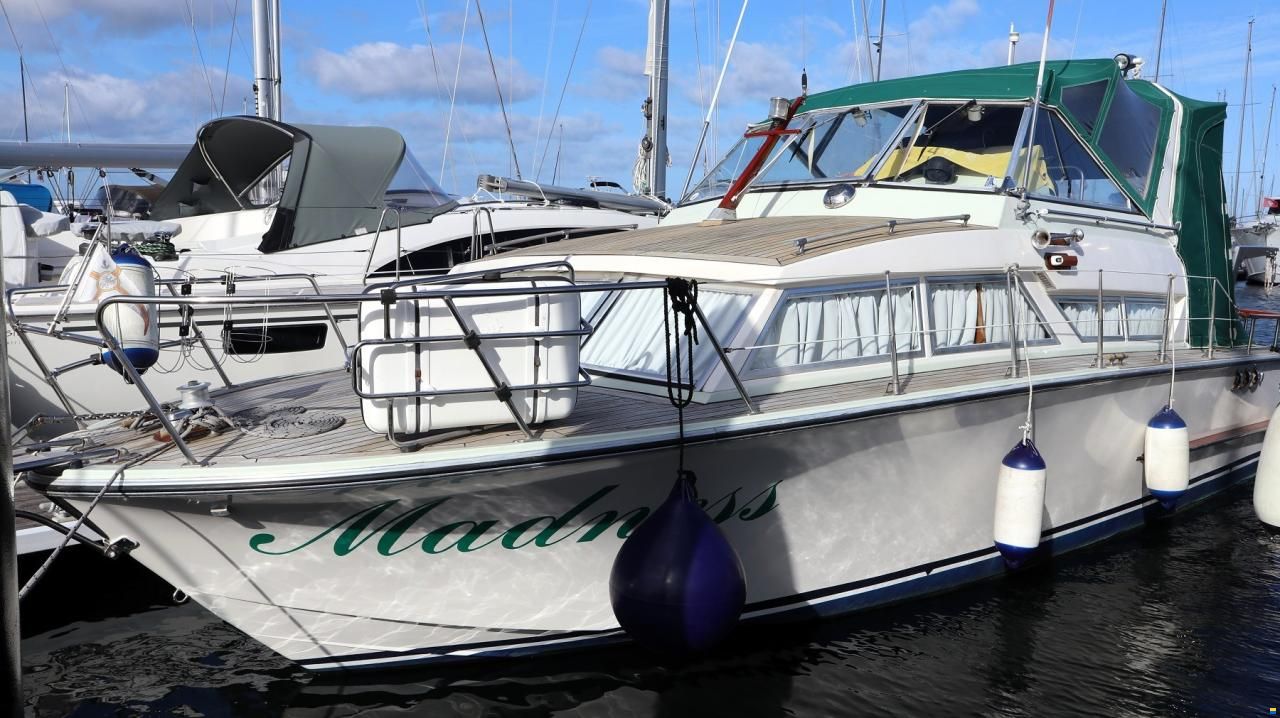 Coronet 30 Oceanfarer