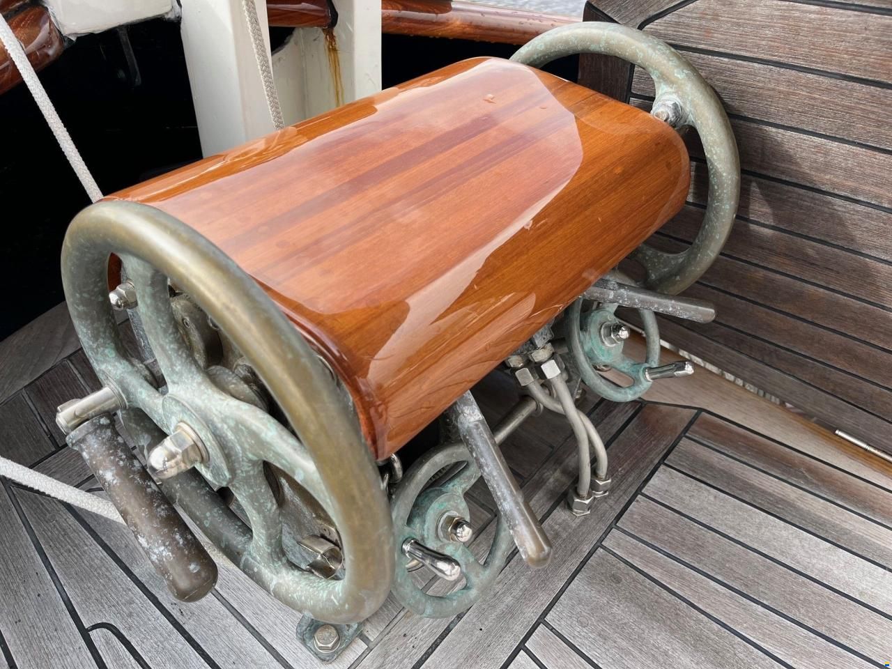 Lemsteraak Woelwater - Roefaak Hoek Design