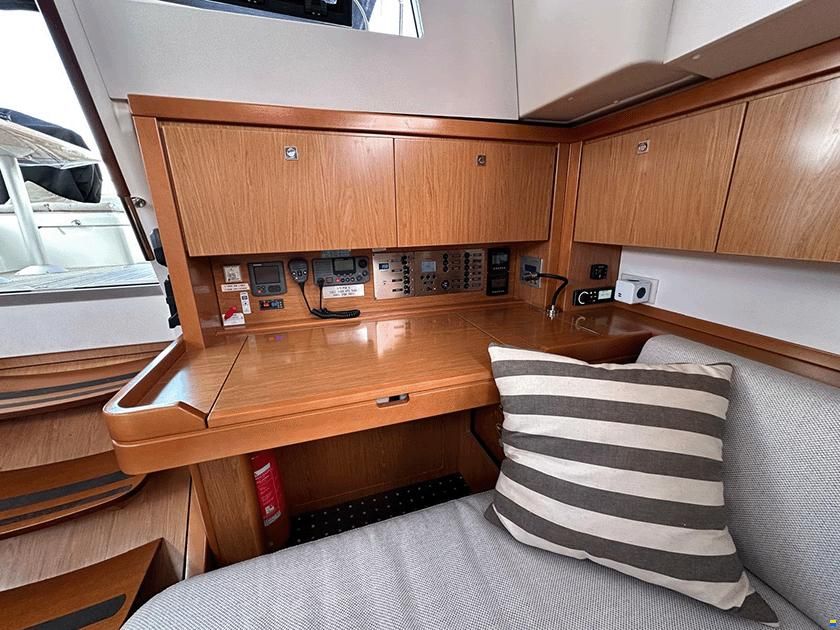 Beneteau Sense 50