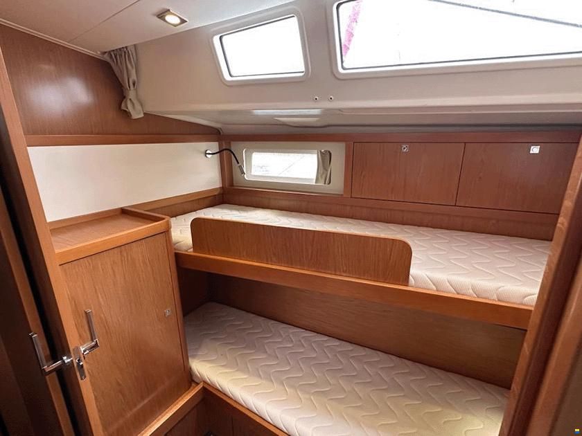 Beneteau Sense 50