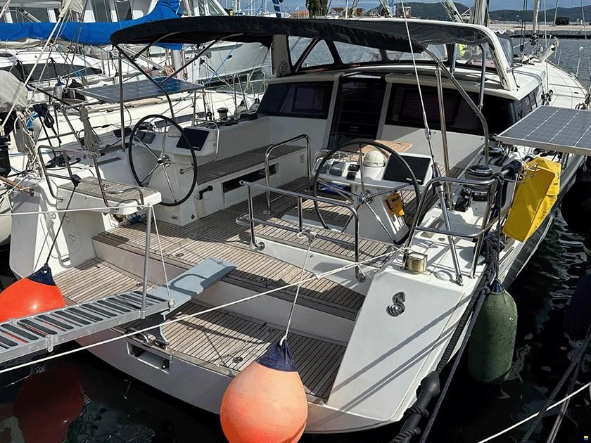 Beneteau Sense 50