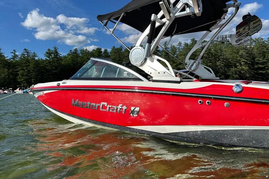MasterCraft X2