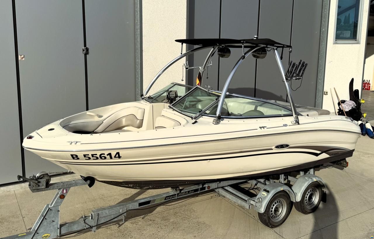 Sea Ray 200 select