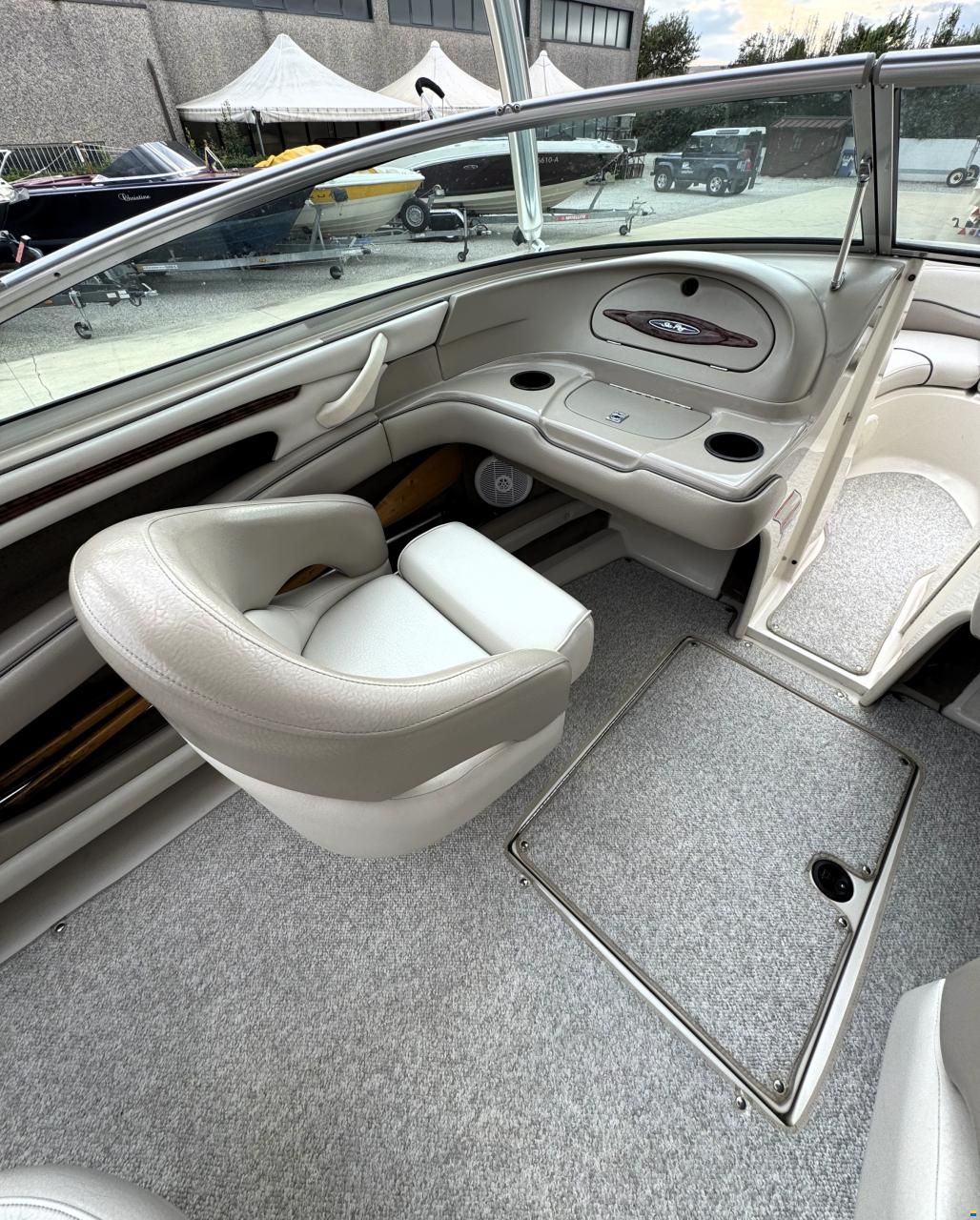 Sea Ray 200 select