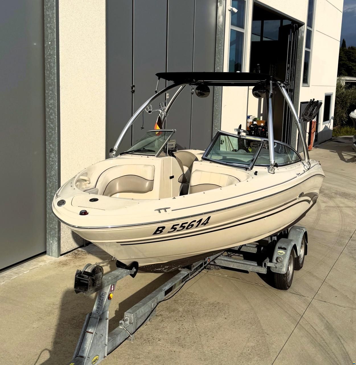 Sea Ray 200 select