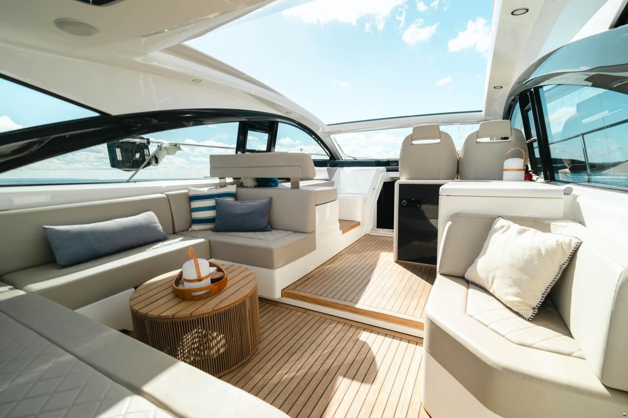 Fairline Targa 45 open