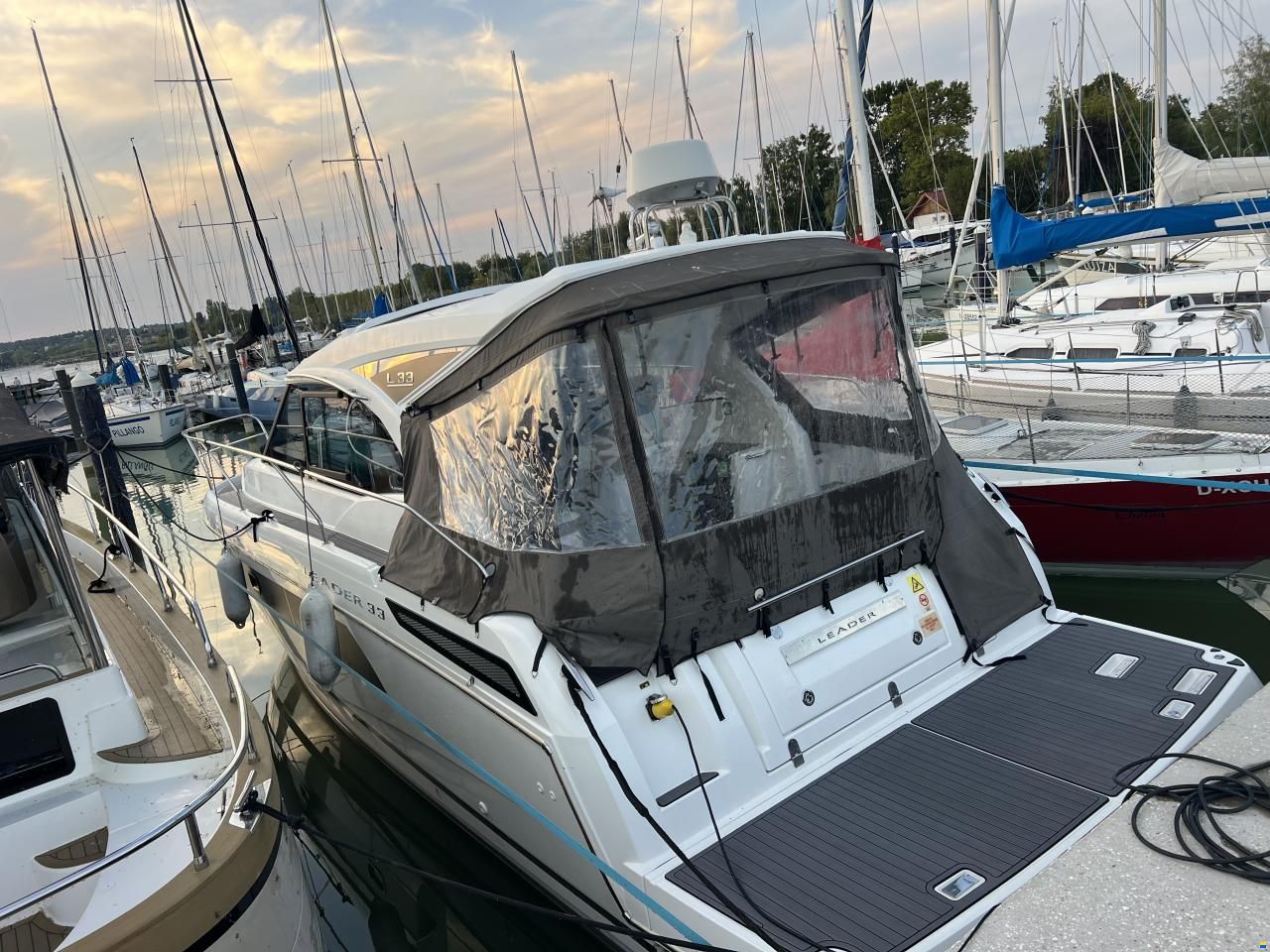 Jeanneau Leader 33