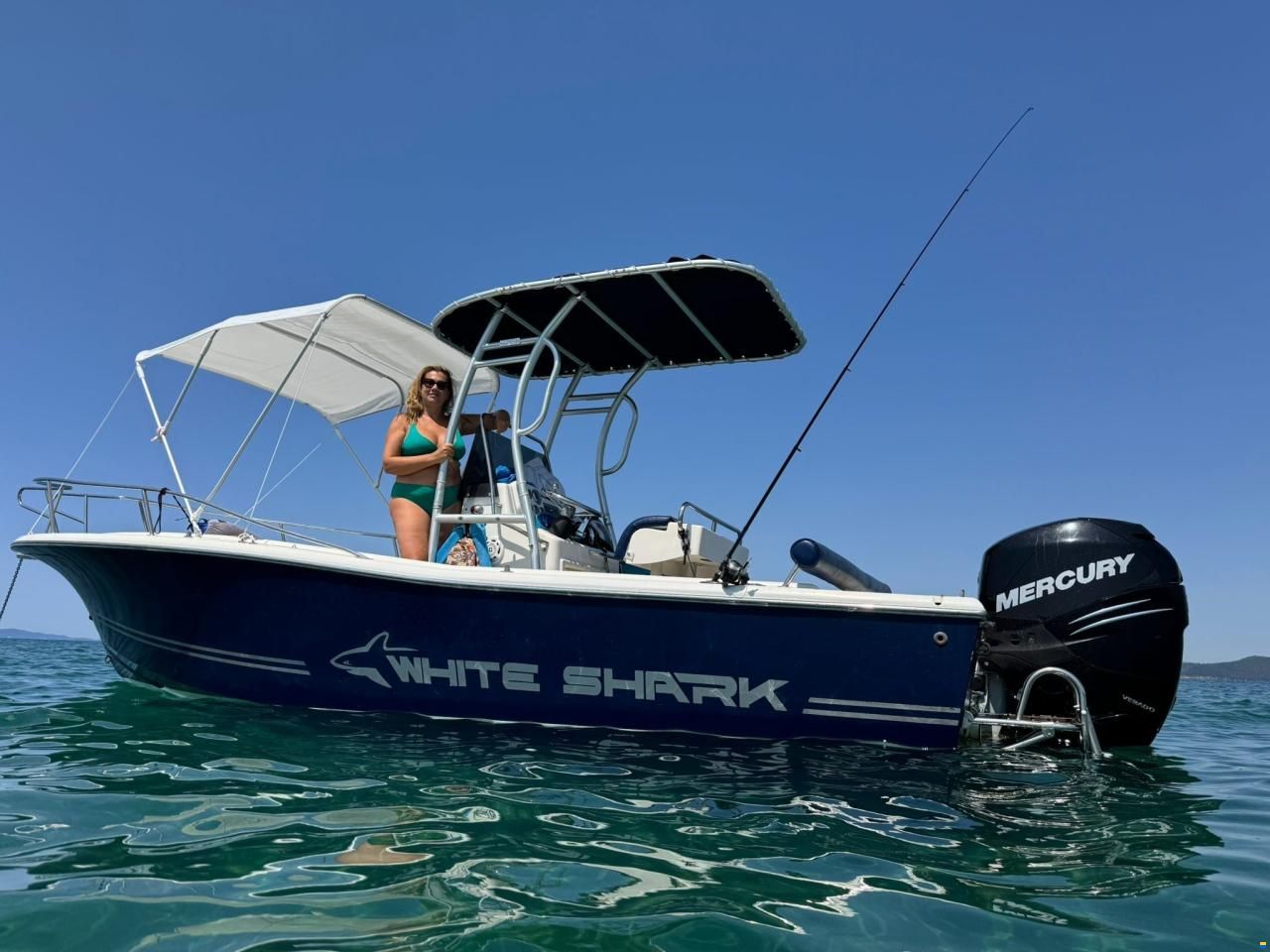 White Shark 215