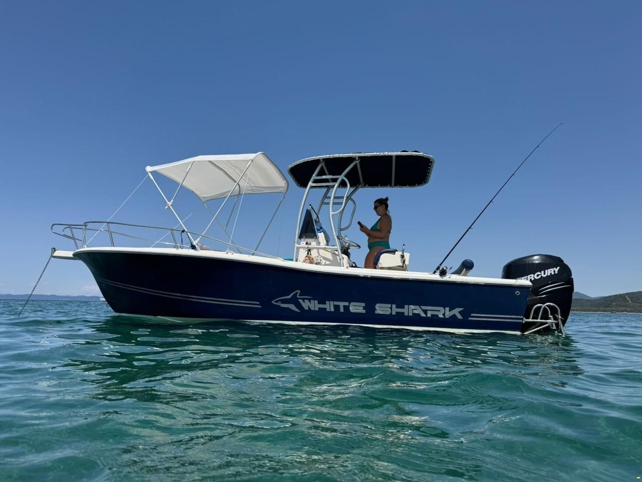 White Shark 215